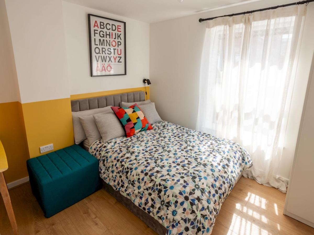 Pass The Keys Modern Stylish Apartment With Parking Bournemouth Exterior photo